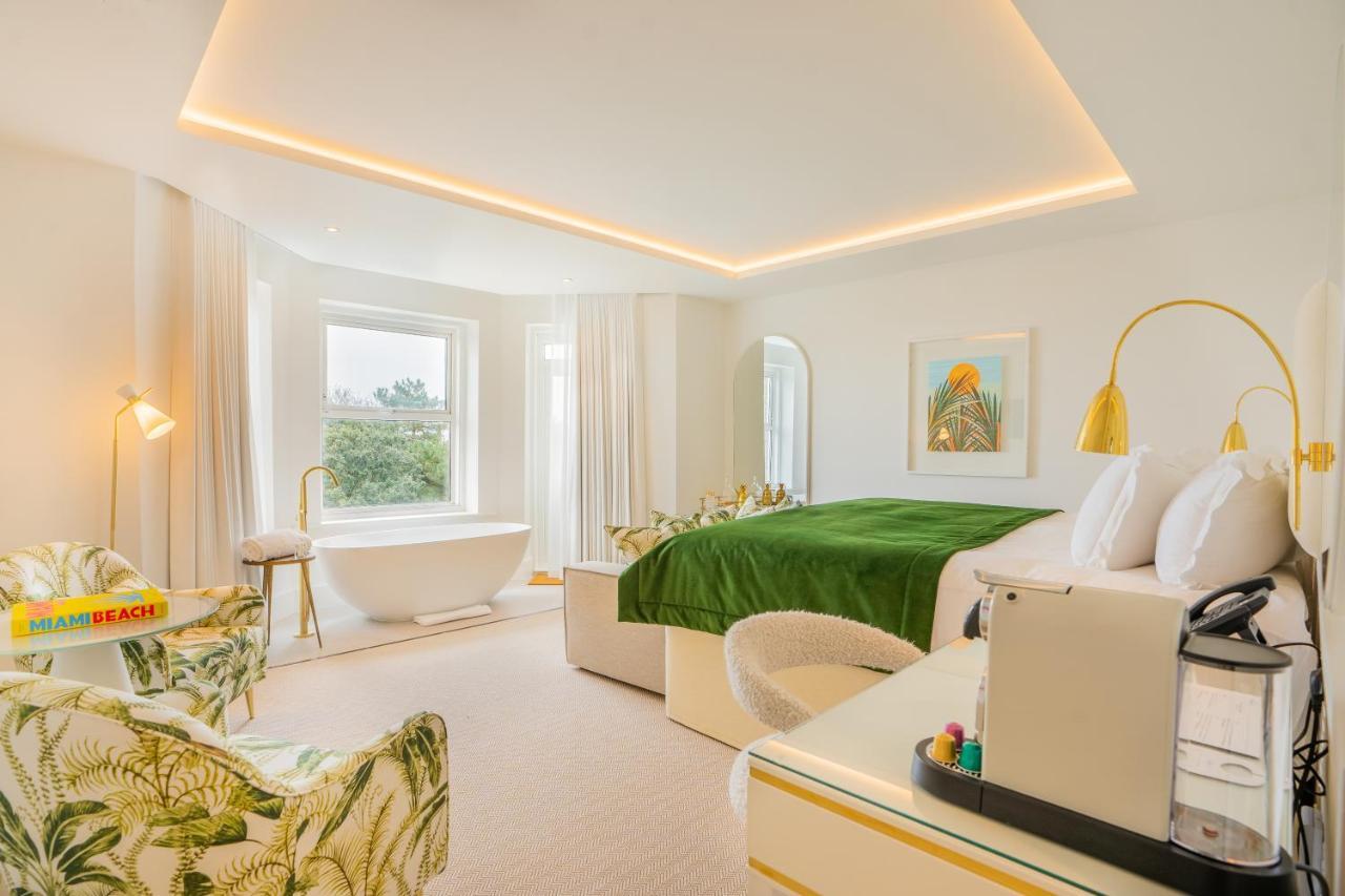 Suite with Sea View,1359455255:JPEG